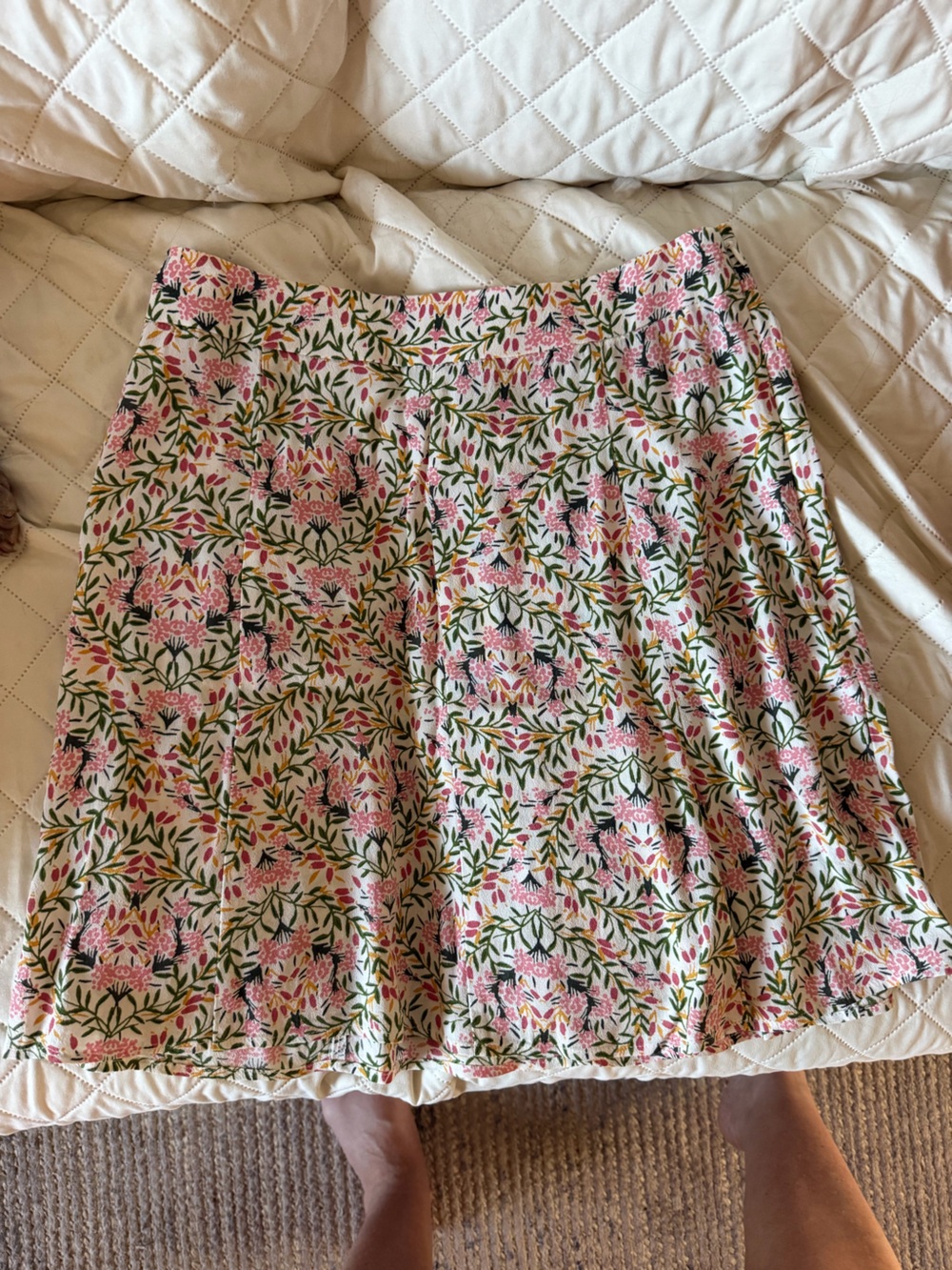LOFT Pink Floral & Green Leaf Cotton Throw
